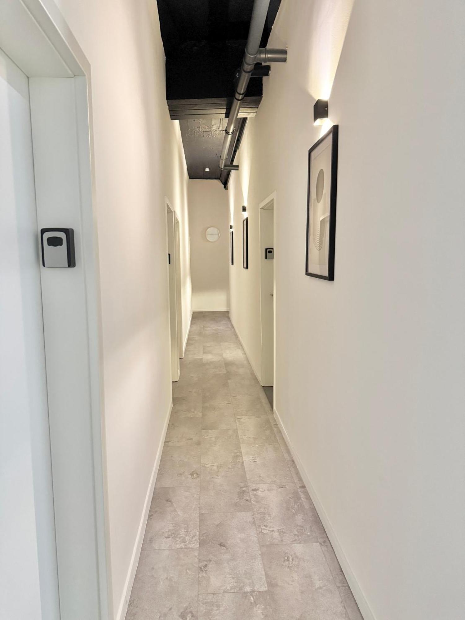 Heaven Homes - Doppelzimmer Mit Eigenem Bad Düsseldorf Esterno foto